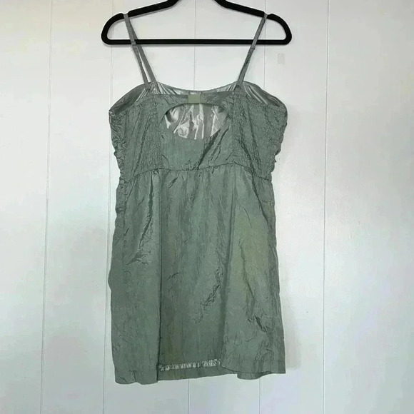 Verty Women’s Spaghetti Strap Cami Top with Embroidered Front Z3 - Picture 2 of 7